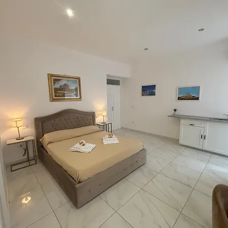 Tina's Bed and breakfast Santa Maria di Castellabate